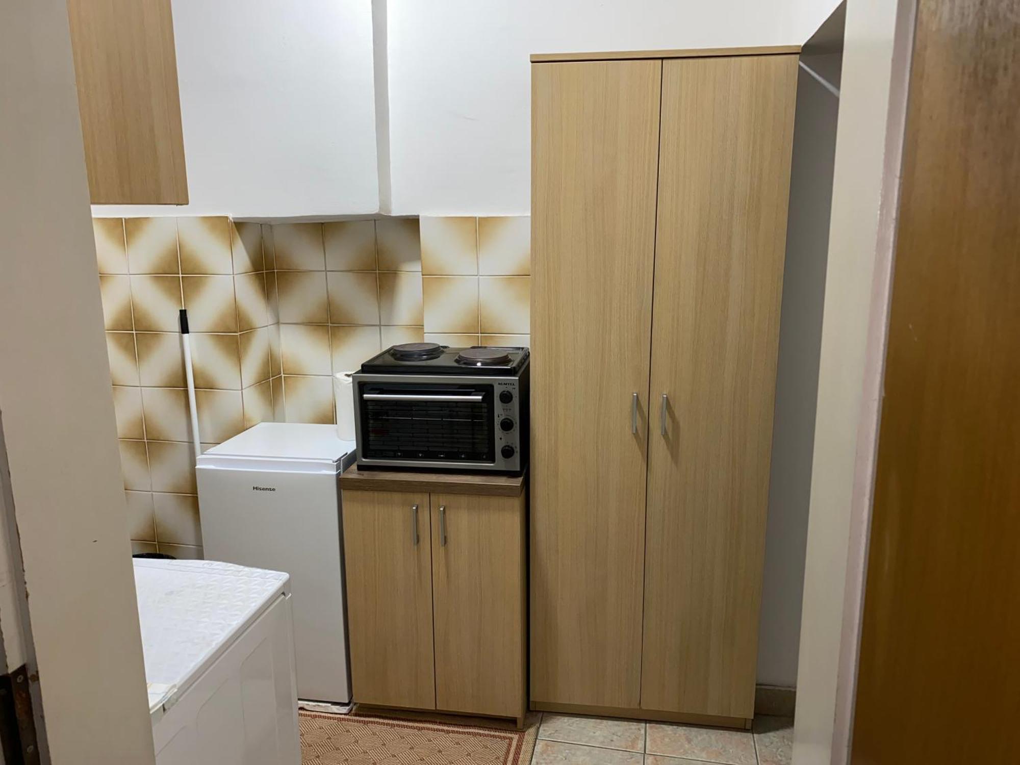 Center Studio Apartment Podgorica Bagian luar foto